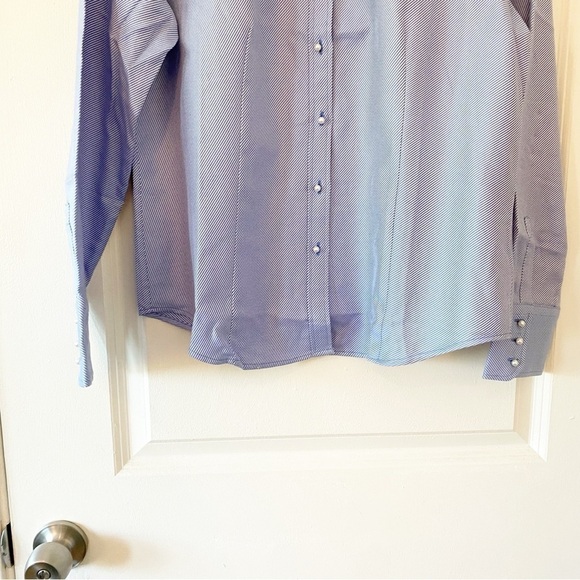 TALBOTS Blue Pinstripe Pearl Button Up Blouse NWOT Career - Picture 4 of 8